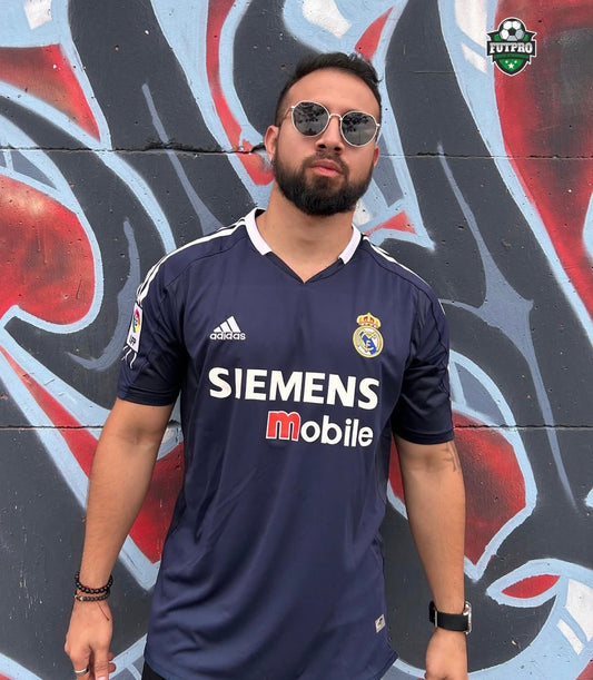 AUTHENTIC REAL MADRID RETRO JERSEY 2004/2005 AWAY