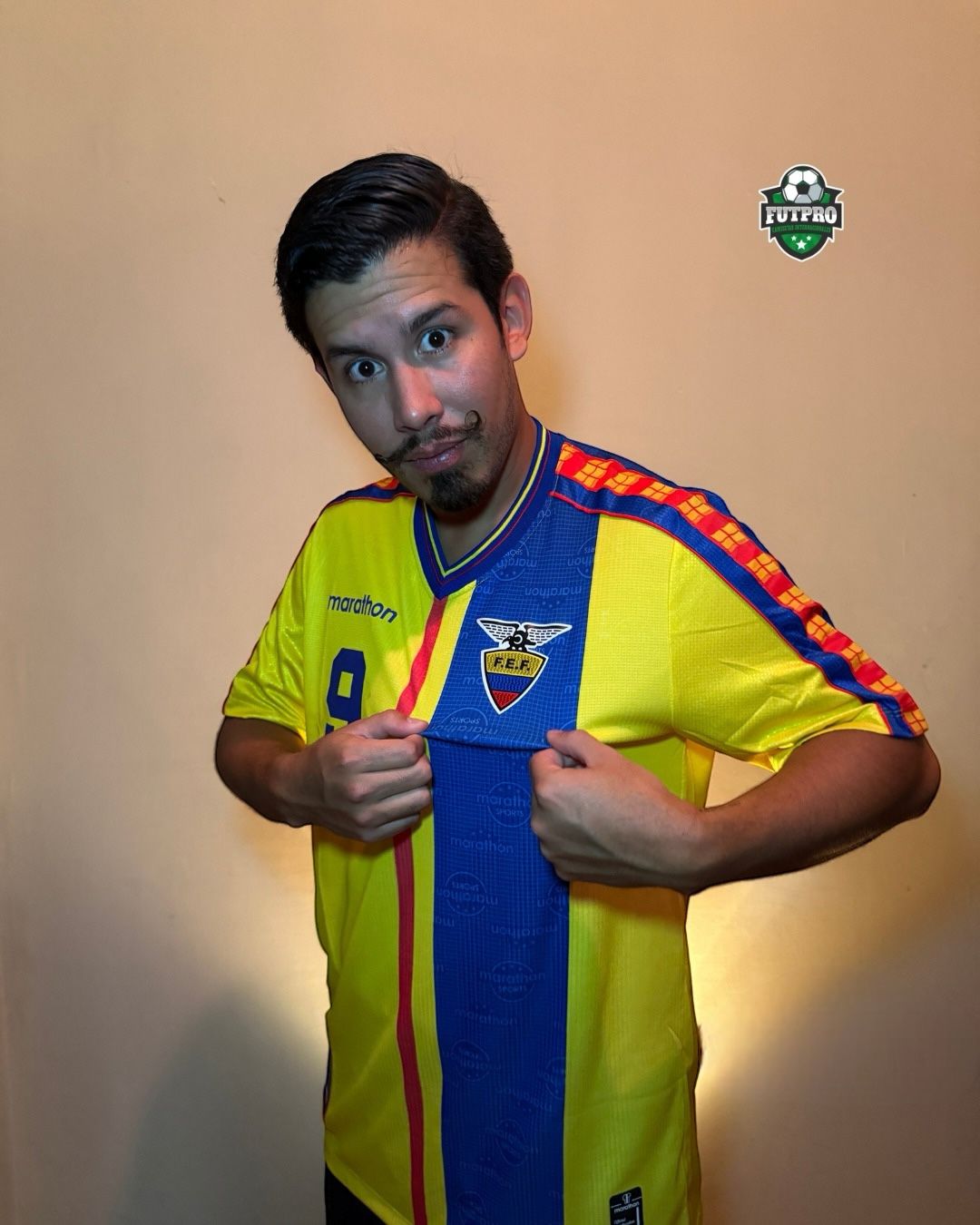 RETRO KAVIEDES ECUADOR JERSEY 98-02’