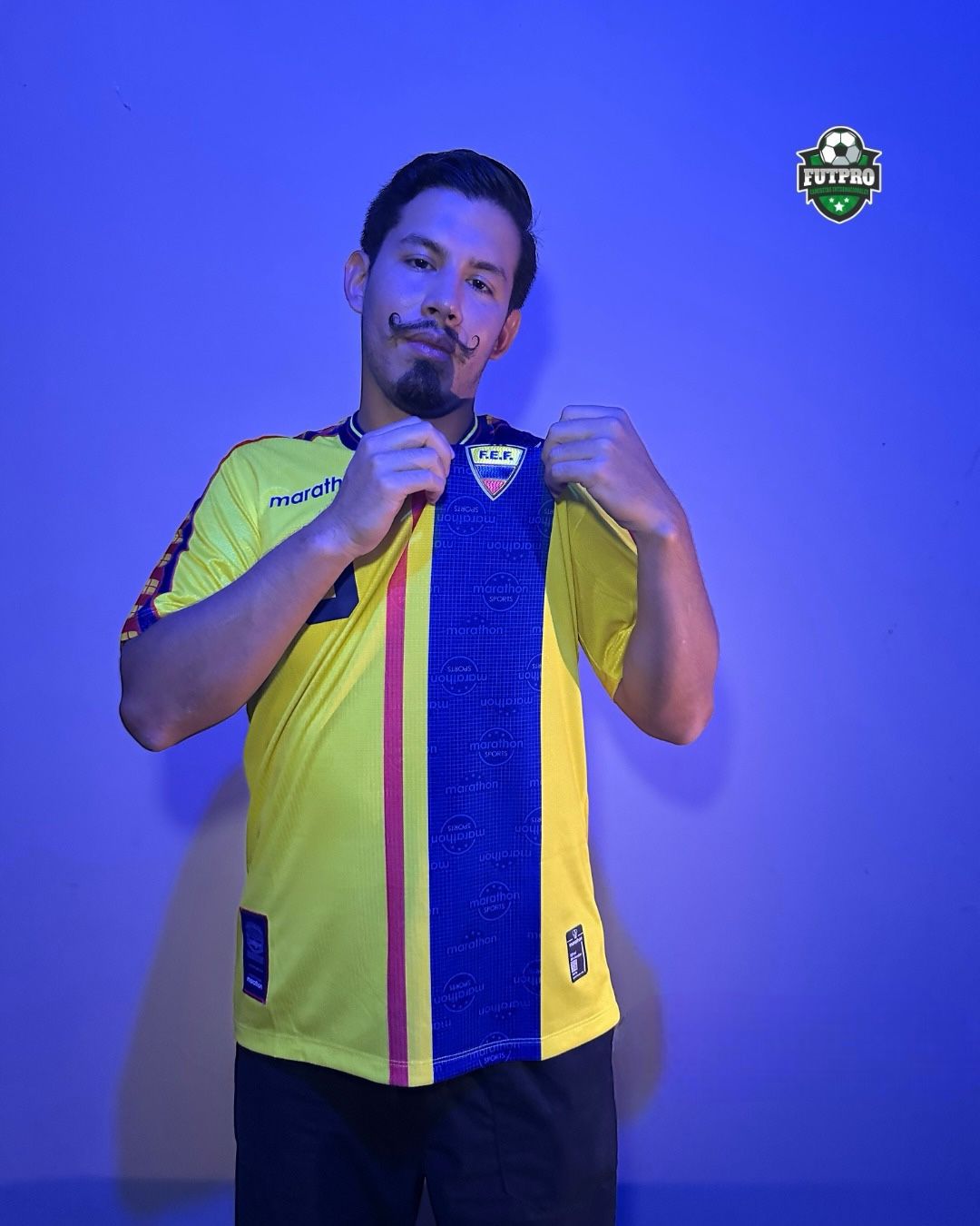 RETRO KAVIEDES ECUADOR JERSEY 98-02’