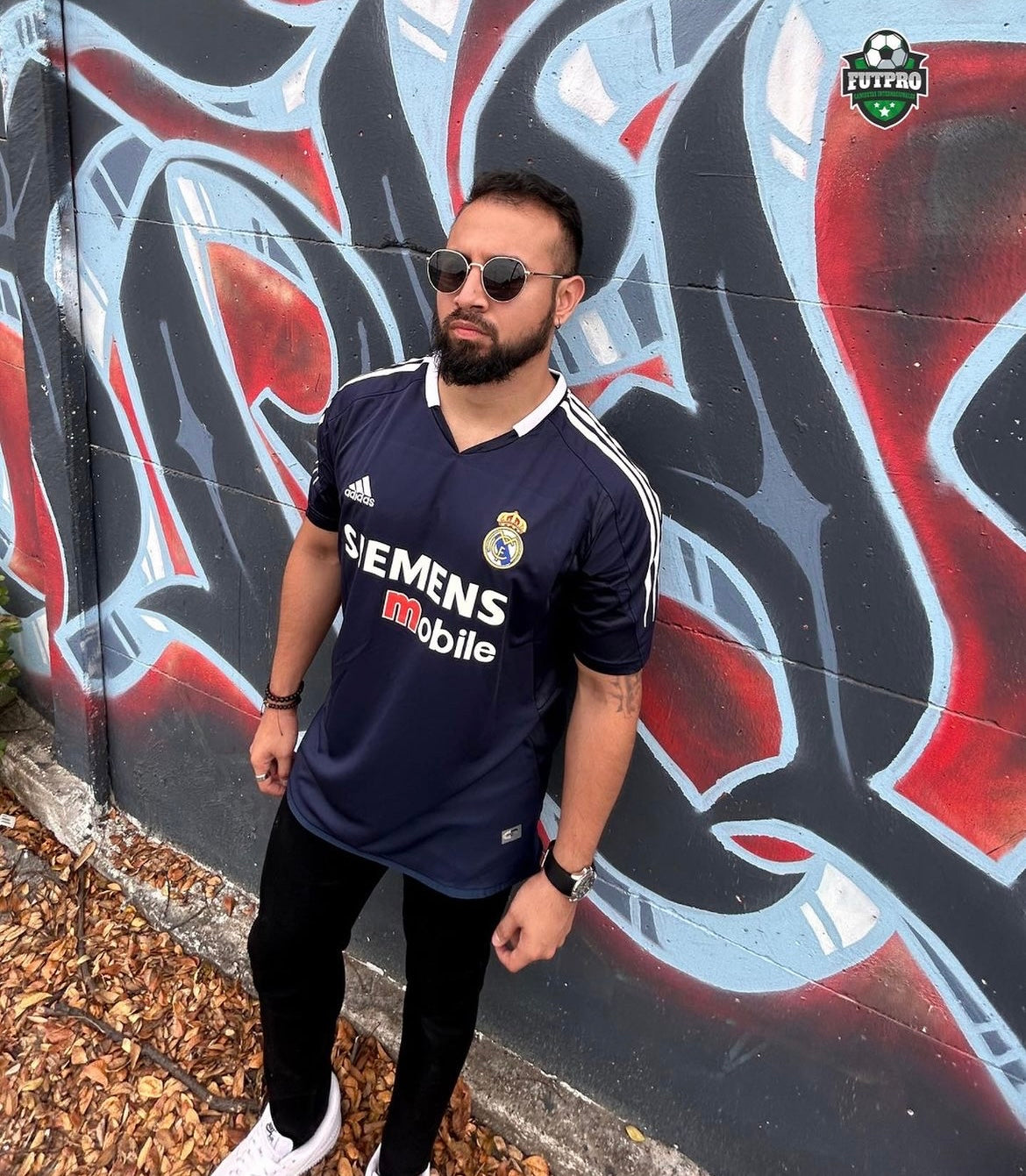 AUTHENTIC REAL MADRID RETRO JERSEY 2004/2005 AWAY