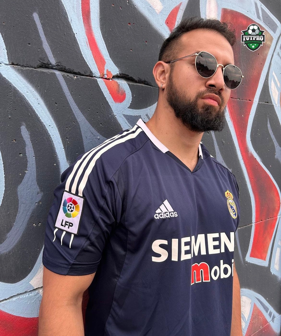 AUTHENTIC REAL MADRID RETRO JERSEY 2004/2005 AWAY